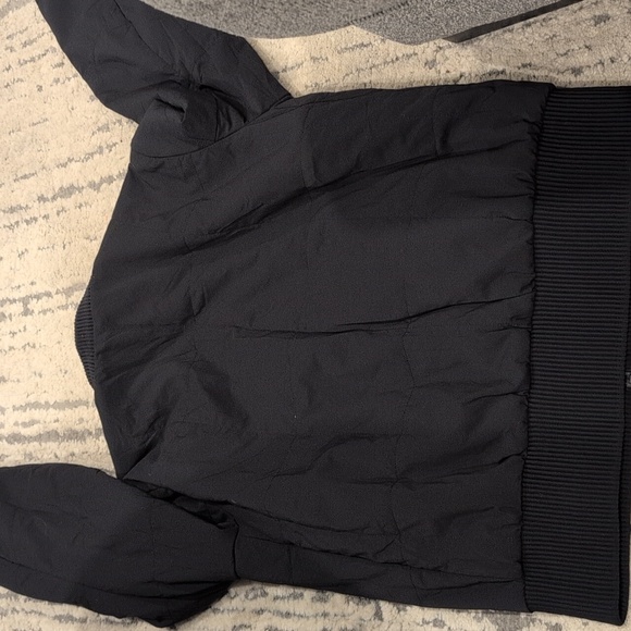 Lululemon Womens Reversible Insulated Bomber Jacket Black Like New - Picture 11 of 13